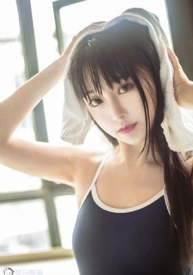 阳光小美女